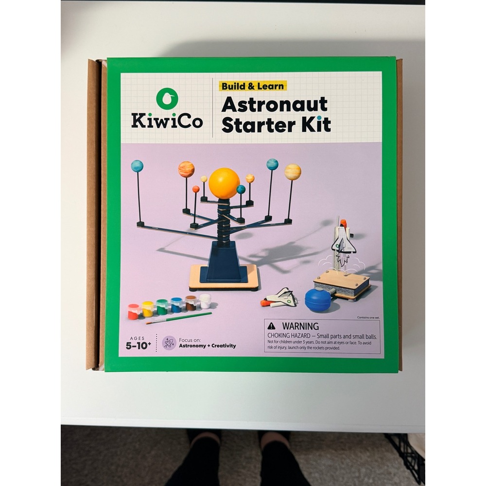 KiwiCo Astronaut‎ Starter Kit STEM Solar System Rocket Toy Ages 5-10 NEW